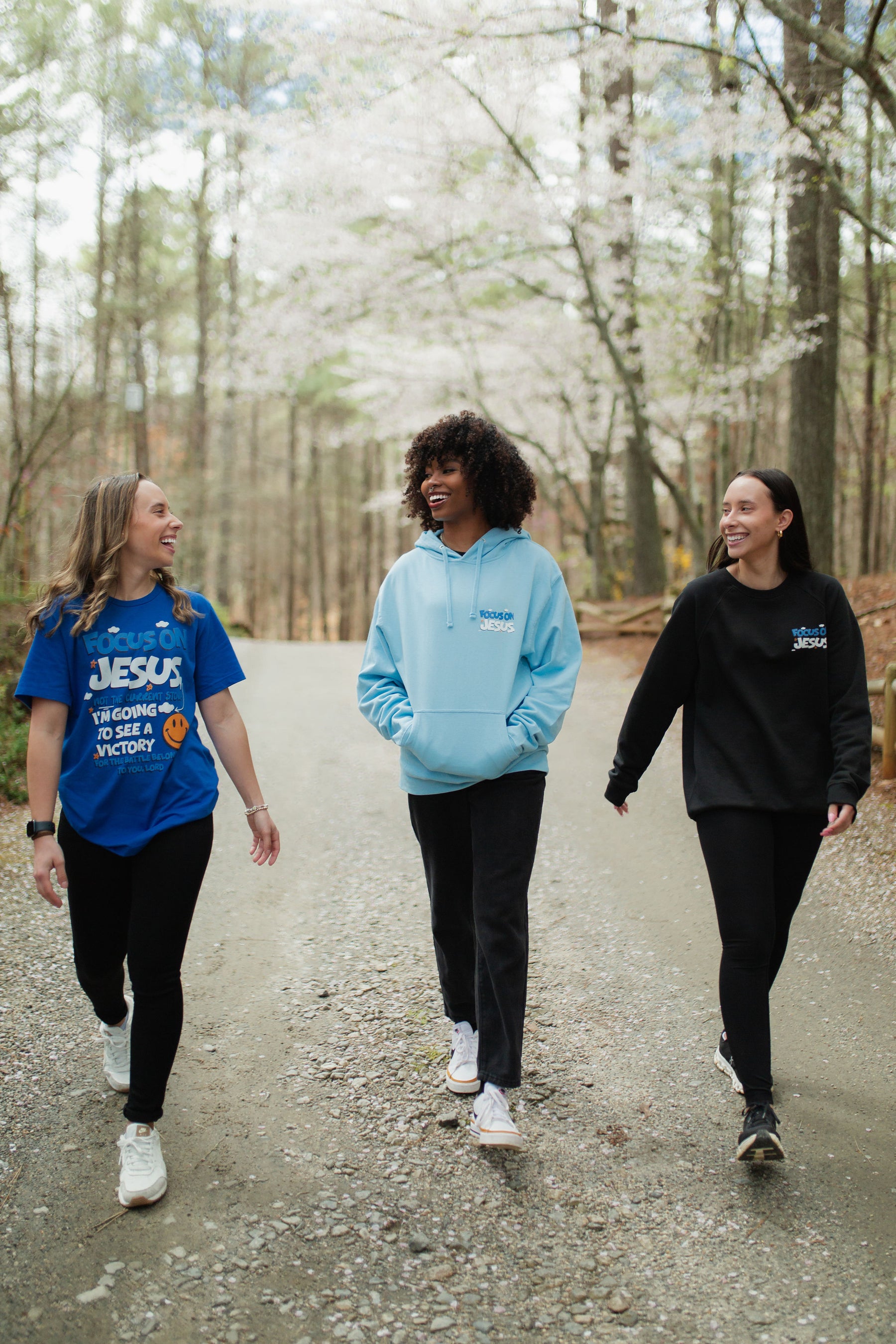 FOCUS ON JESUS I PREMIUM UNISEX HOODIE